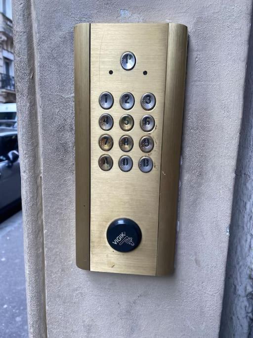 Cocon Des Champs-Elysees Paryż Zewnętrze zdjęcie